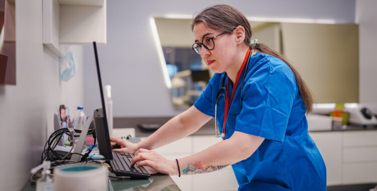 Healthcare Worker Scheduling Appointments in Clinic